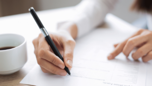 HR na godziny, outsourcing HR, praca, rozmowa kwalifikacyjna, rozmowa o prace, cv, resume, curriculum vitae, rekryutacja, rekruter, jak napisać dobre cv, list motywacyjny, szukanie pracy, oferta pracy, człowiek szuka pracy, pisanie cv, doradztwo kaiery, coaching kariery